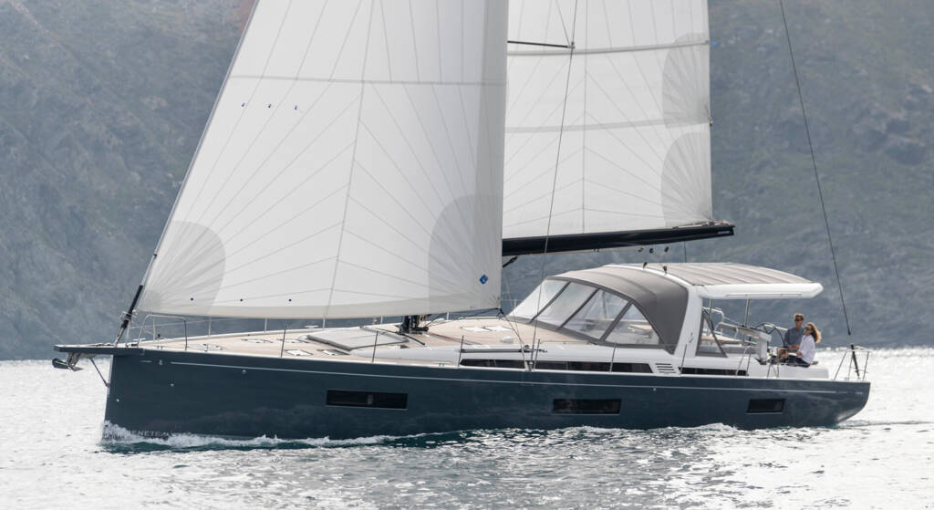 oceanis-yacht-60-ext0