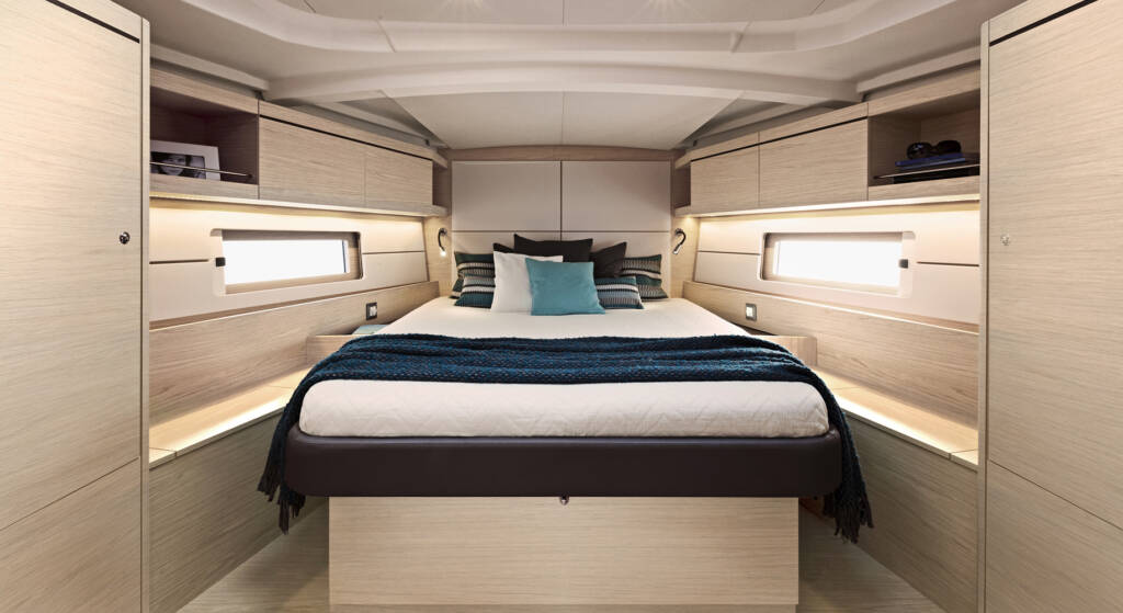 oceanis46.1_interieur_cabine